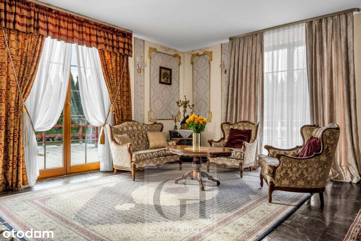 Dom rodzinny z dużym potencjałem inwestycyjnym.-0