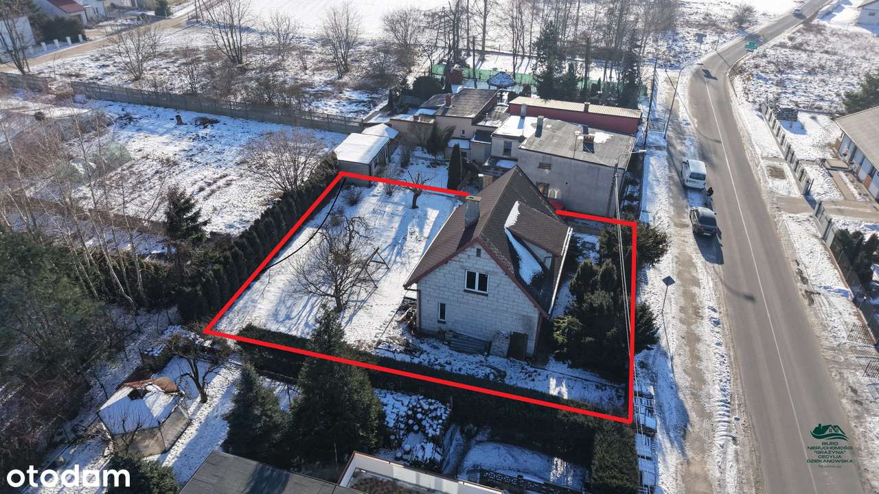 Dom wolnostojący parterowy z poddaszem -stan surowy zamknięty-1