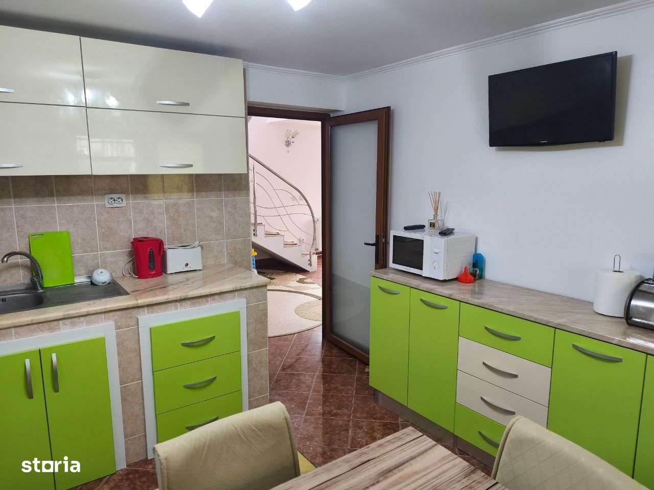 Casă de vânzare/ Vlădești Priporu-5