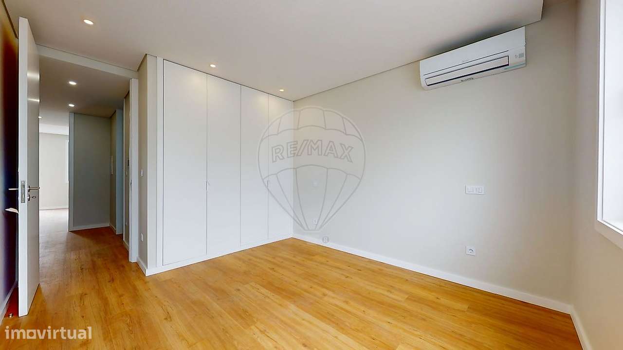 Moradia T4 para venda-25