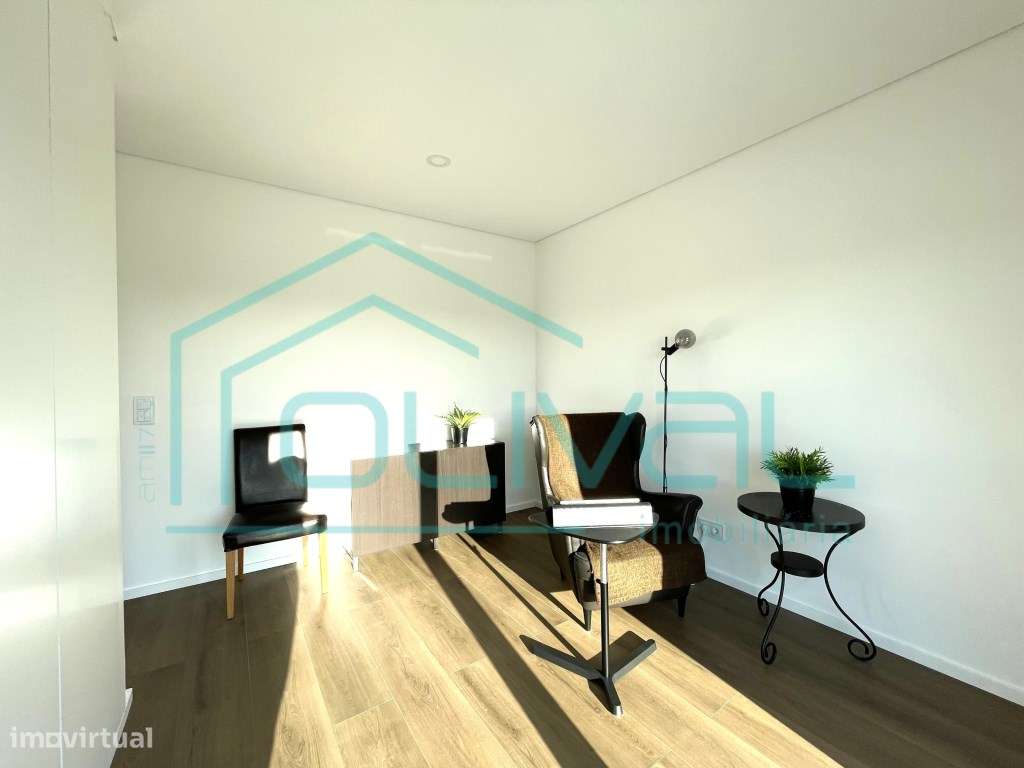 Moradia T3+1 Moderna com Piscina Privada - Conforto, Elegância e Fu...-32