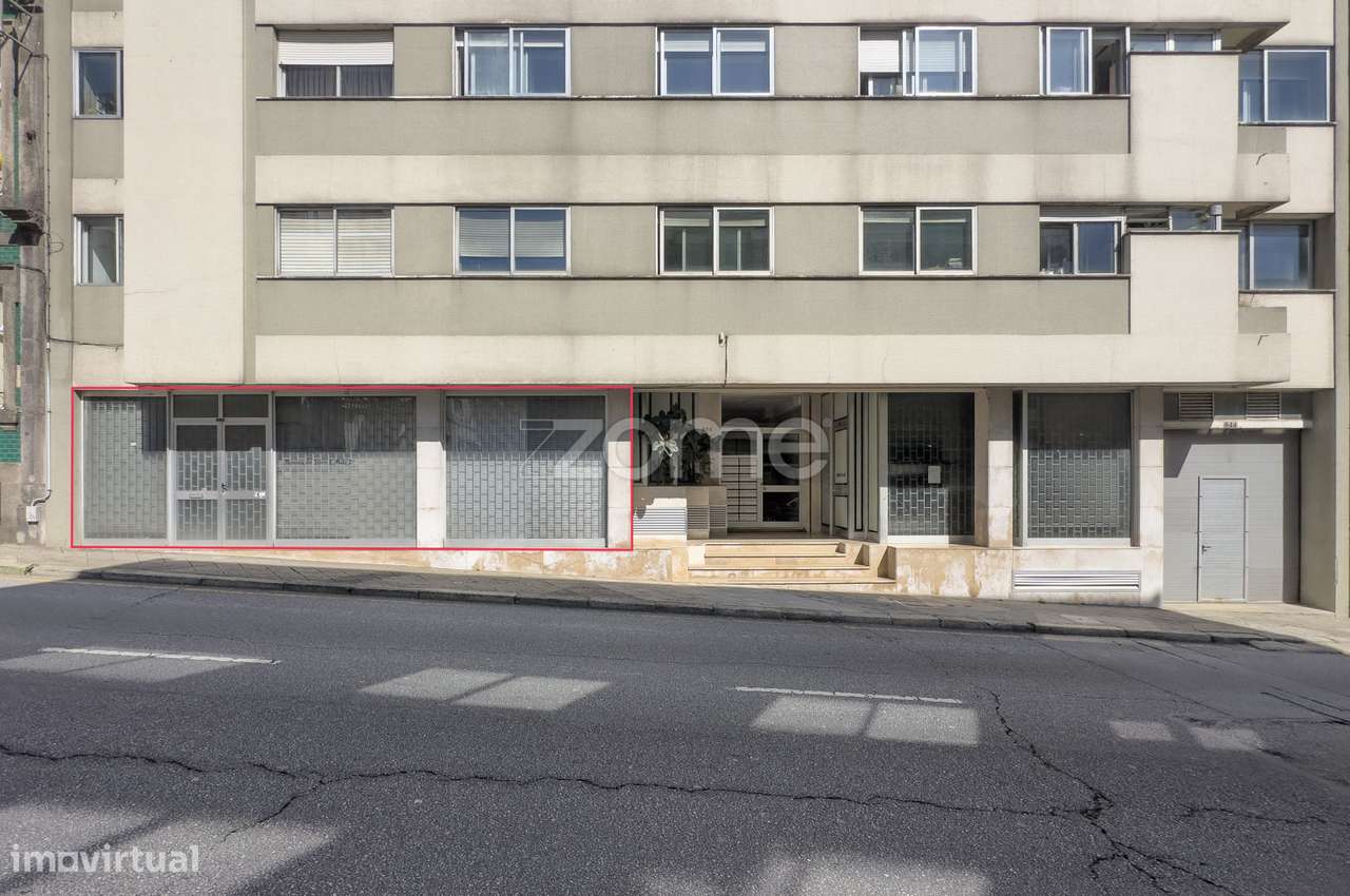 Espaço Comercial Multifuncional - Centro do Porto - Rua D. João IV - Grande imagem: 2/16