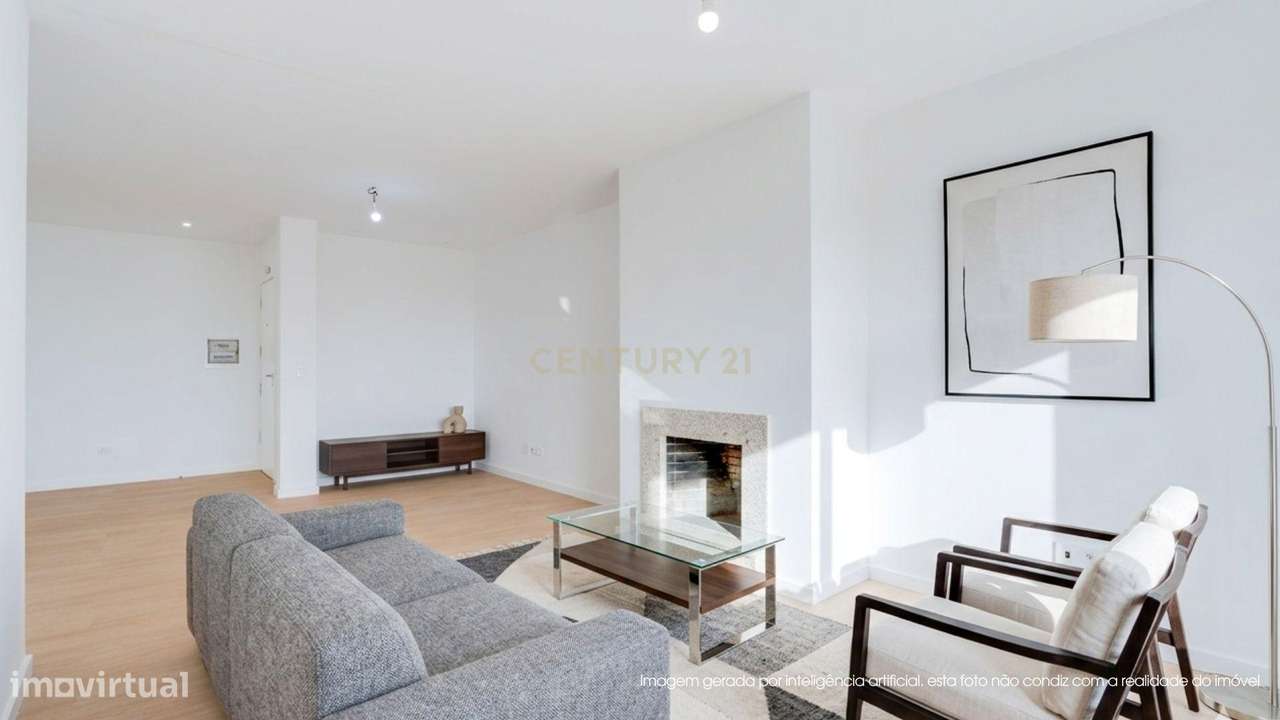 Apartamento T3 em Arrifana-9