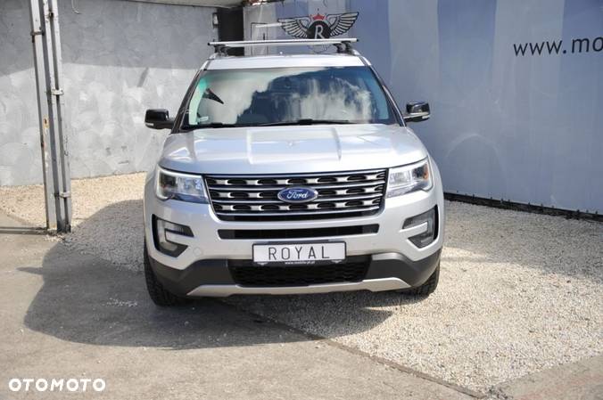 Ford Explorer - 6