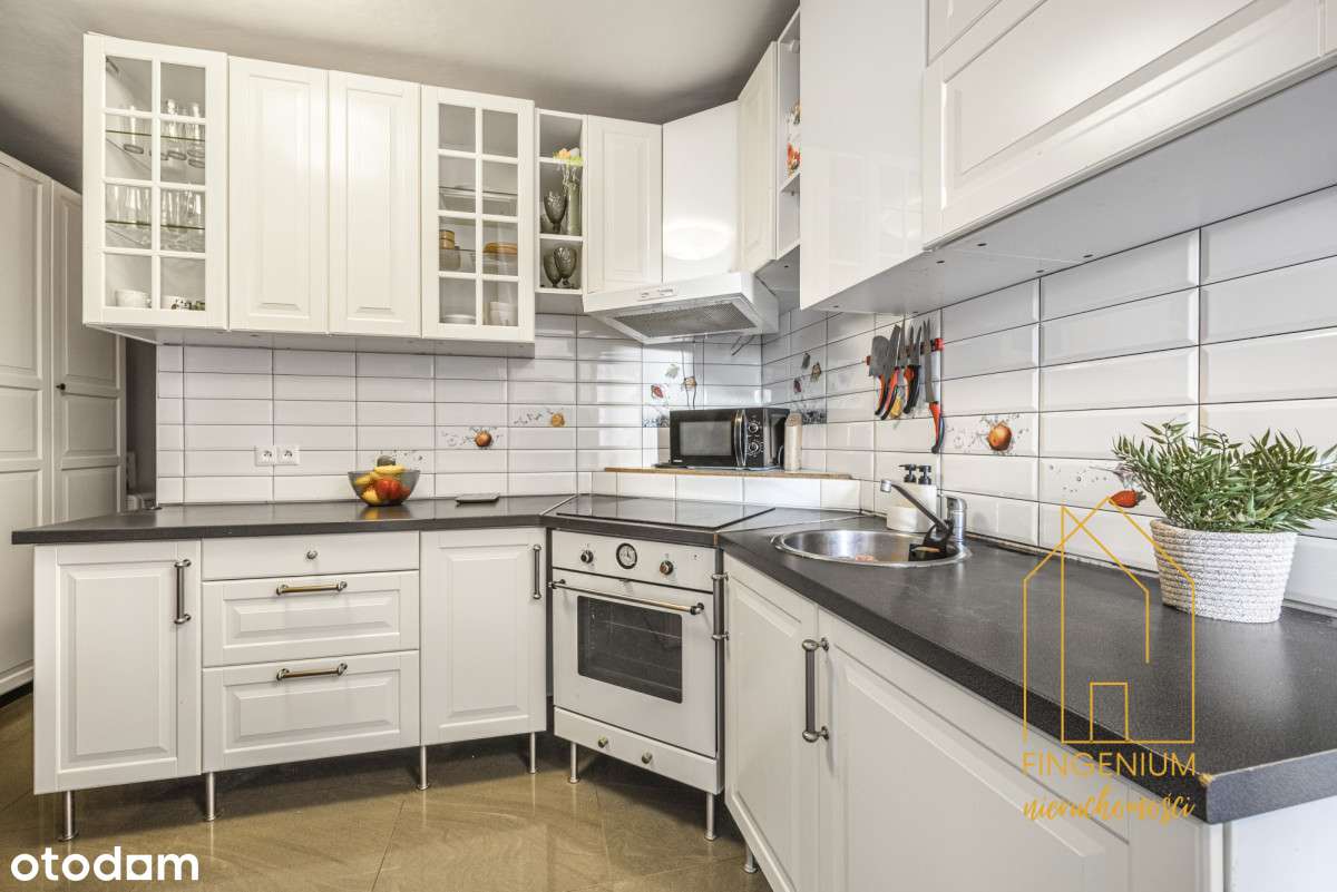 3 pokje z dużym tarasem na ostatnim piętrze Ząbki-4