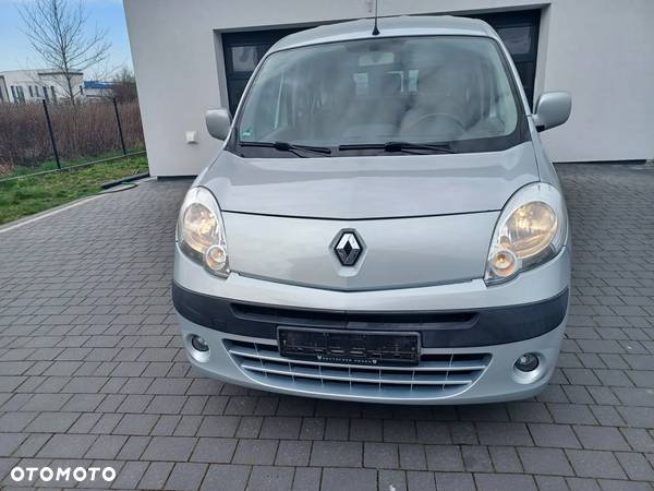 Renault Kangoo 1.6 8V 90 Happy Family - 9