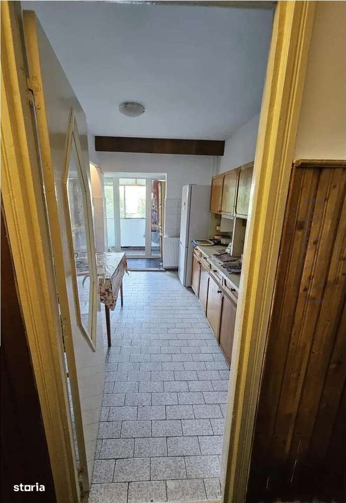 SAGULUI- 2 camere, etaj 1, decomandat, centrala proprie - Imagine principală: 4/9