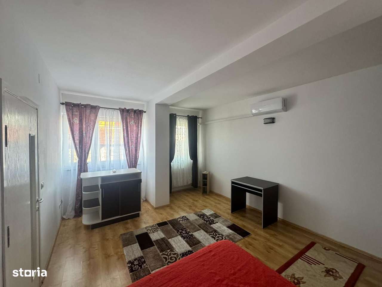Apartament 2 camere de vanzare - Imagine principală: 4/14