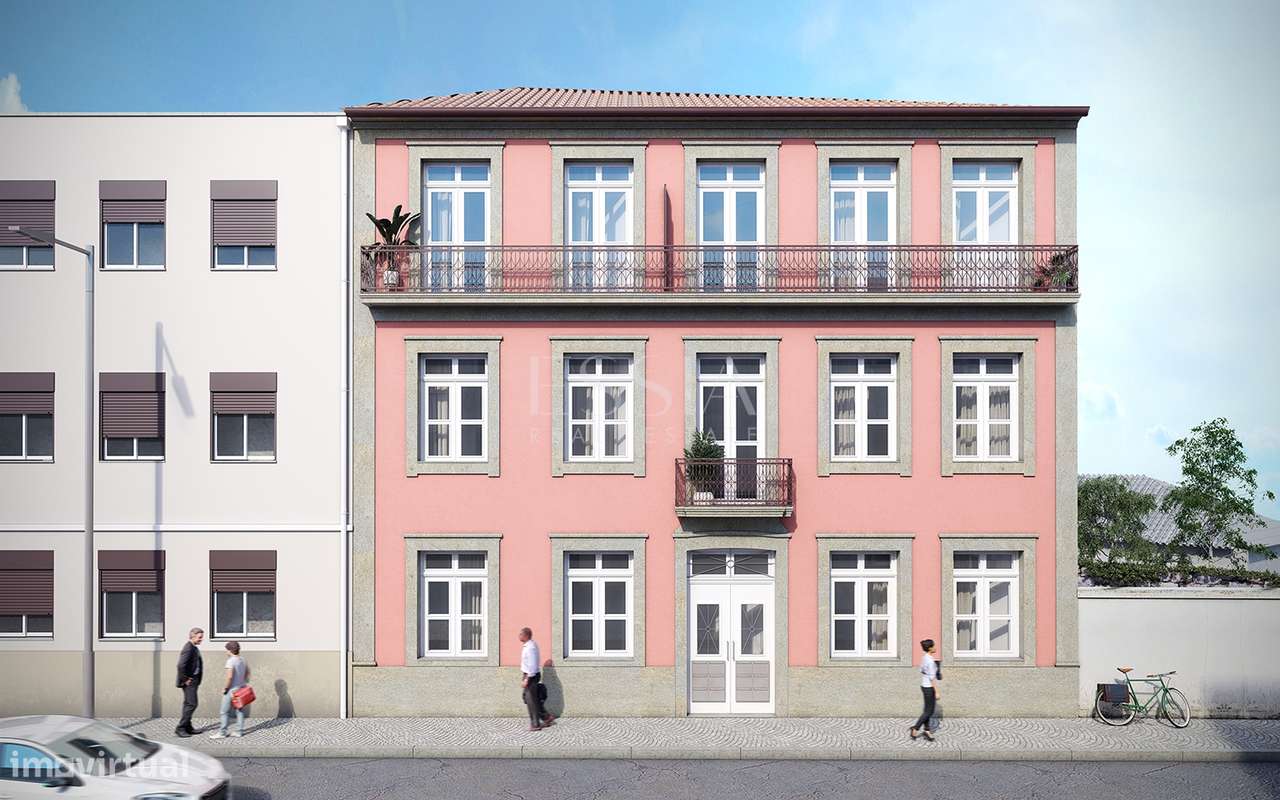 Apartamento T0 Com Jardim Privativo Em Paranhos Licenciado Para Serv