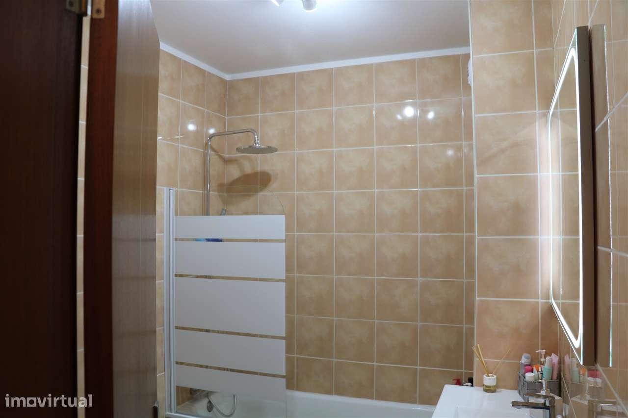Apartamento T2 Venda em Lustosa e Barrosas (Santo Estêvão),Lousada-14