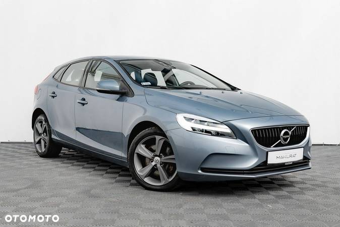 Volvo V40 D2 Drive-E Momentum - 12