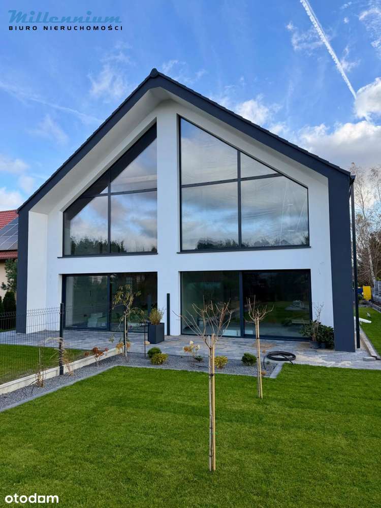 Gotowy do odbioru! Wysoki standard!-0