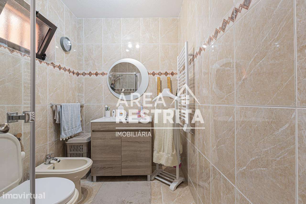 Apartamento T3 na Moita-35
