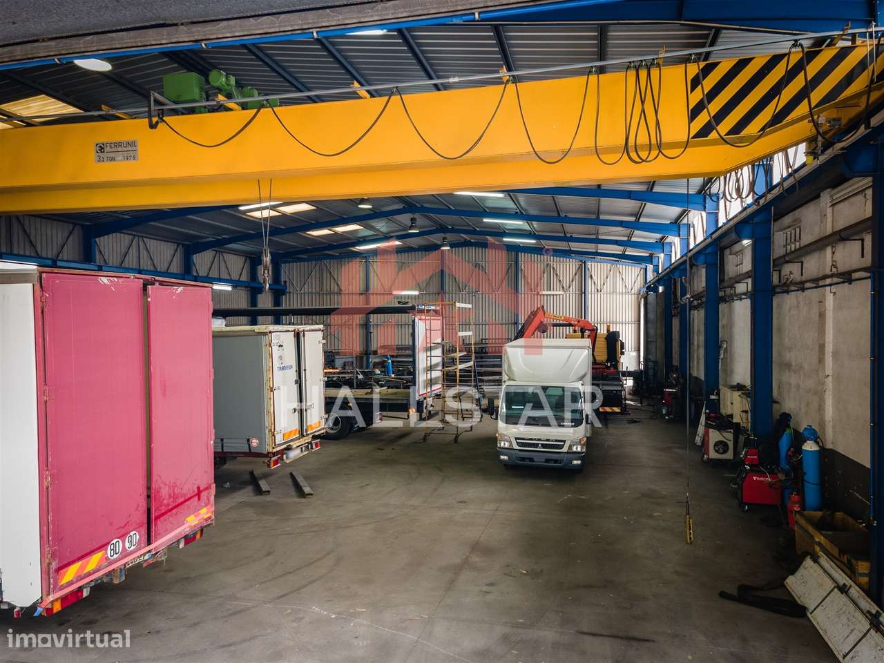 Armazém / Actividade Industrial  / Área Coberta de 1840m2 / Azoia - Grande imagem: 3/44