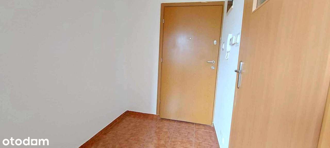 Kawalerka blisko URz duży taras, parking-3