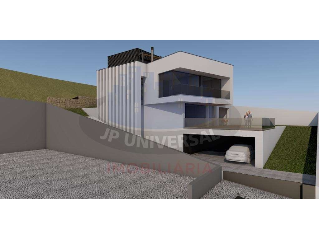 Vende-se Terreno com Projeto com Vista Castelo-4