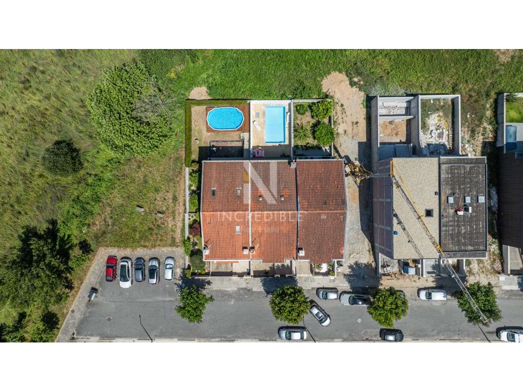 MORADIA T3+1 COM PISCINA EM FROSSOS, BRAGA-39