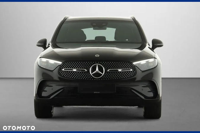 Mercedes-Benz GLC 220 d 4-Matic AMG Line - 2