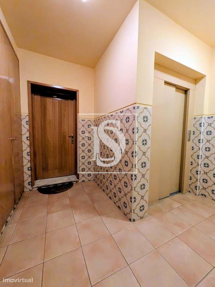 Apartamento  T1+1 Madalena-16