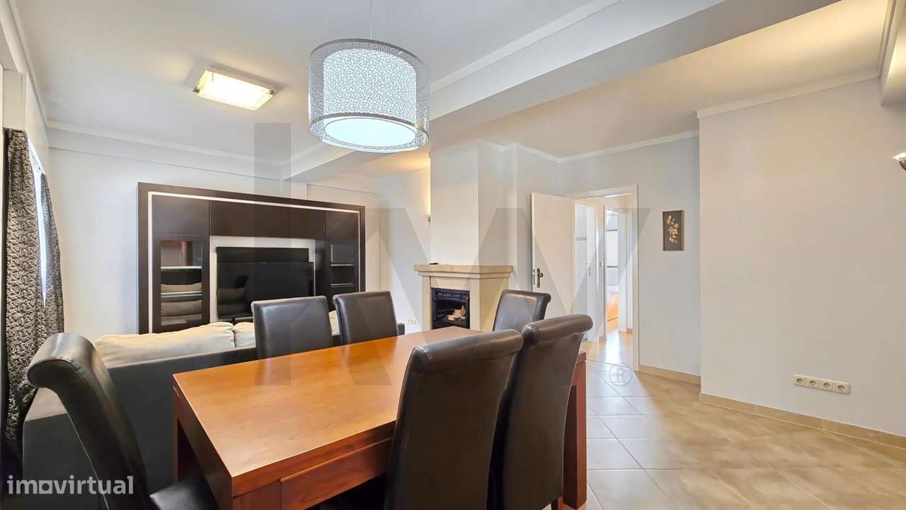 Apartamento T3 renovado no centro de Albergaria-3