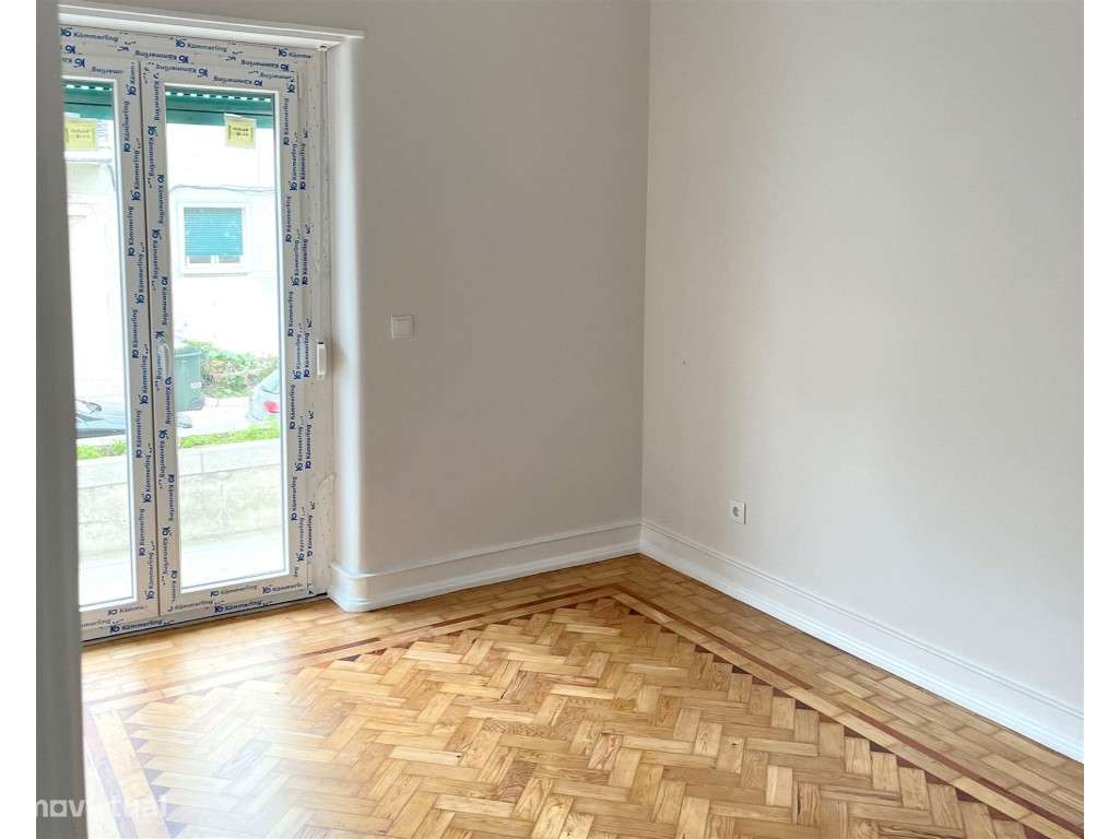 Apartamento, 2 quartos, Lisboa, Alvalade - Bairro - Grande imagem: 4/14