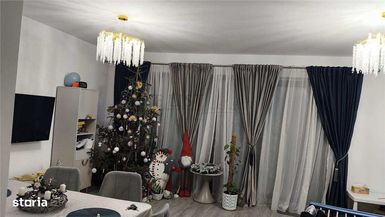 Vila  cvadruplex 4 camere la calcan zona Tunari Nord - Imagine principală: 5/9