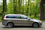 Volvo V70 2.4D Summum - 6