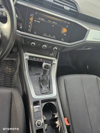 Audi Q3 35 TFSI S tronic - 24