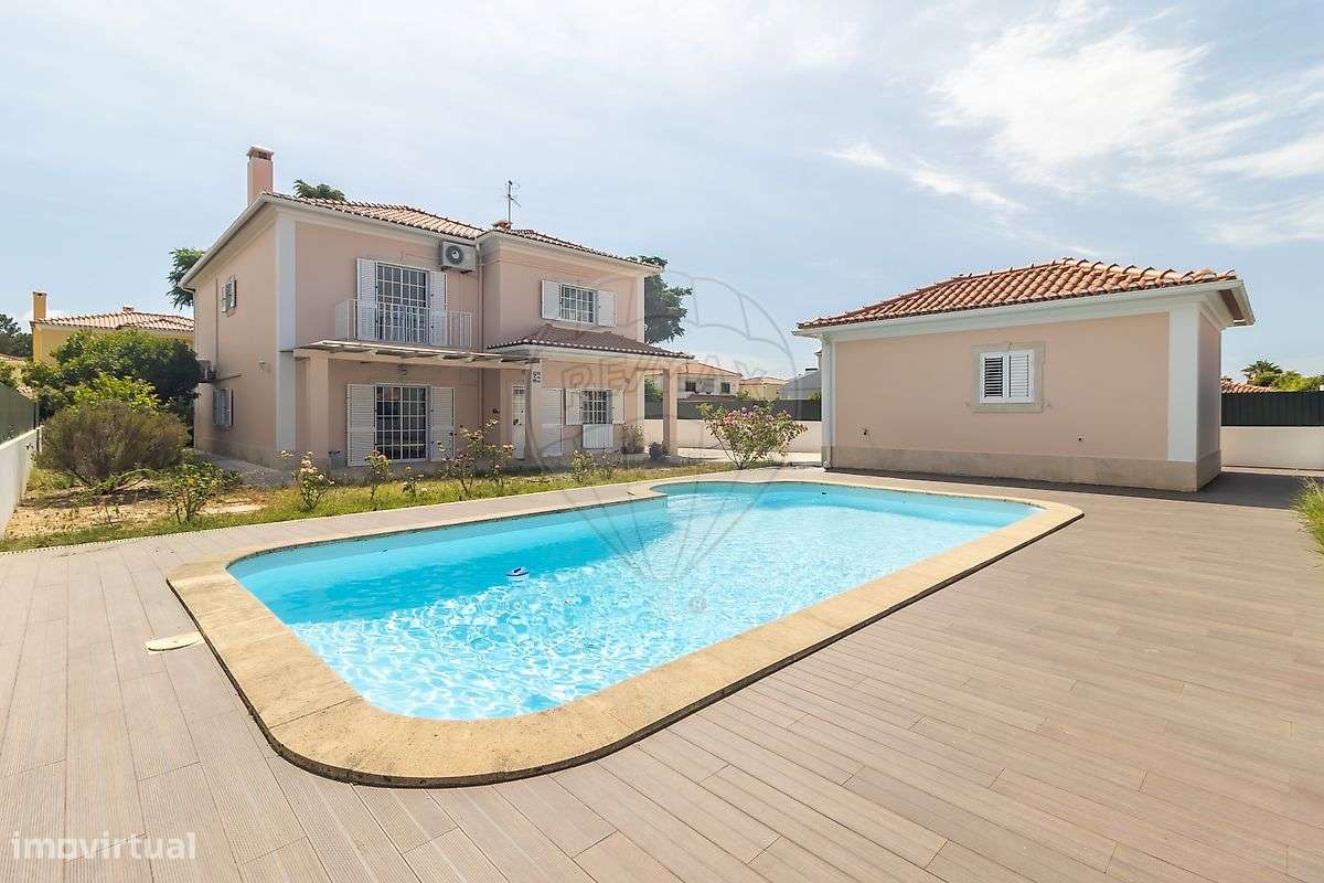 Moradia T4 nas Casas de Azeitão-8