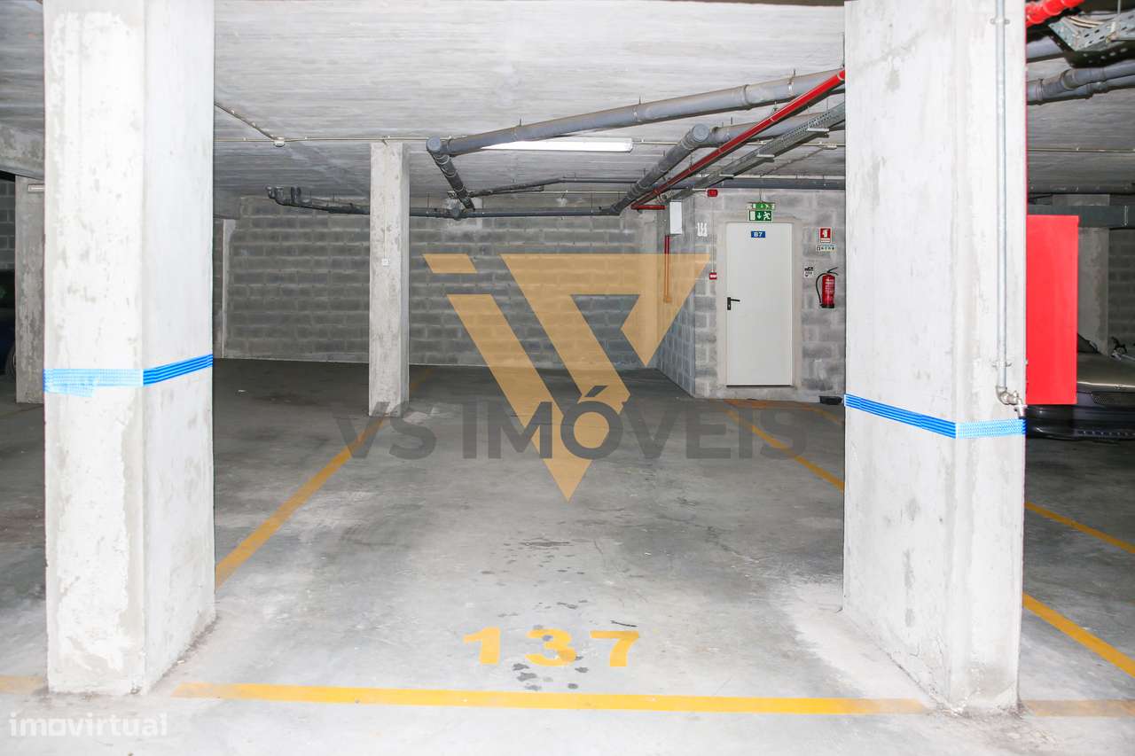 Apartamento T3 no condomínio Horta Dos Vimes em Alenquer-48