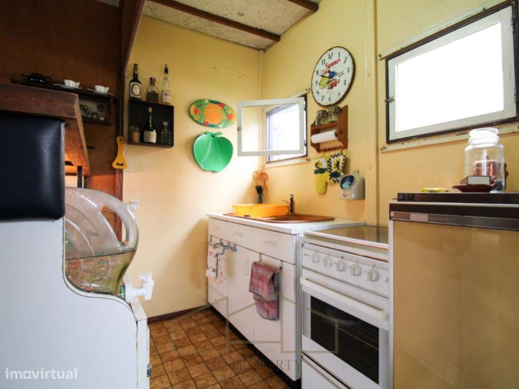 Casa de Madeira, em lote com 400m2, na Lagoa de Albufeira - Sesimbra-6