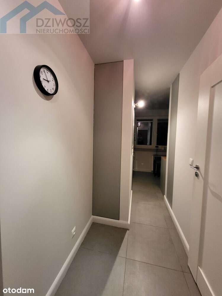 Kawalerka w super lokalizacji-9