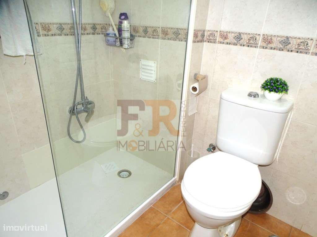 'Excelente 'Apartamento T2 Alto Seixalinho, Verderena Barreiro-16