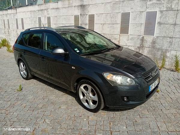 Kia Ceed SW 1.6 CRDi LX - 4