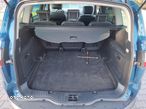 Ford S-Max - 12