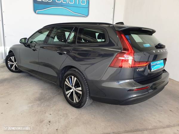 Volvo V60 2.0 D3 Momentum Plus - 9