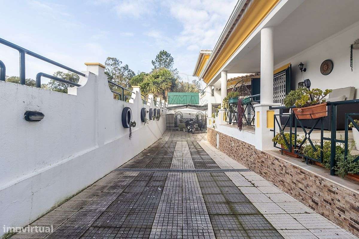 Moradia T4 para venda-47