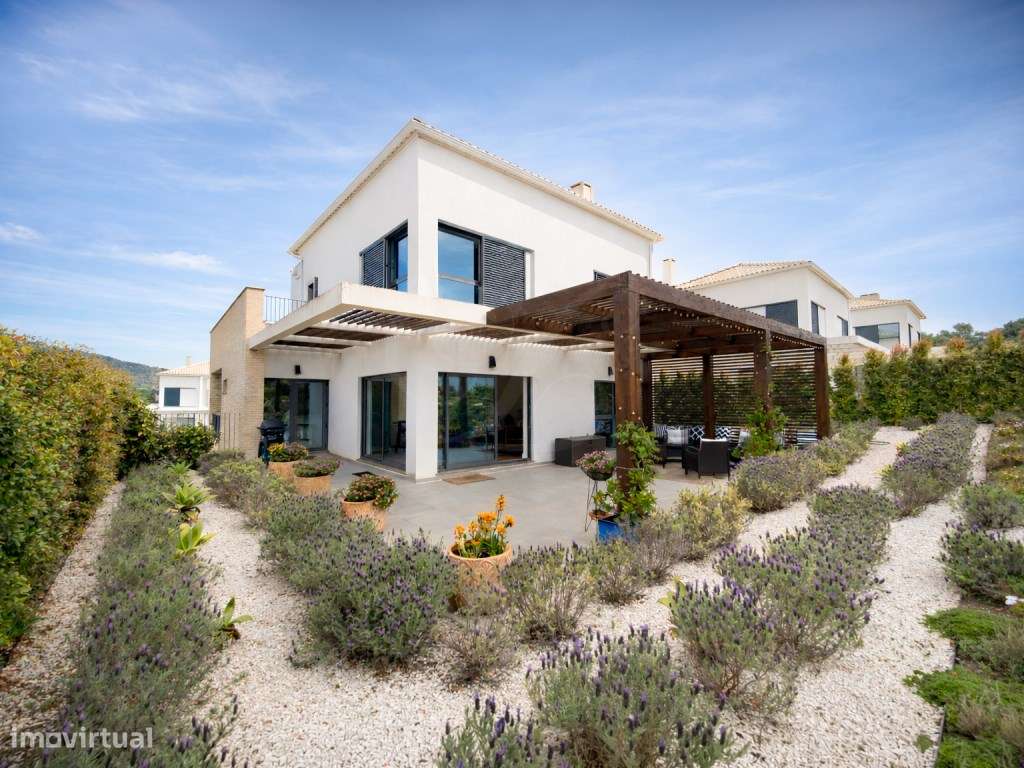 Moradia T4 c/ Piscina | Sintra-0