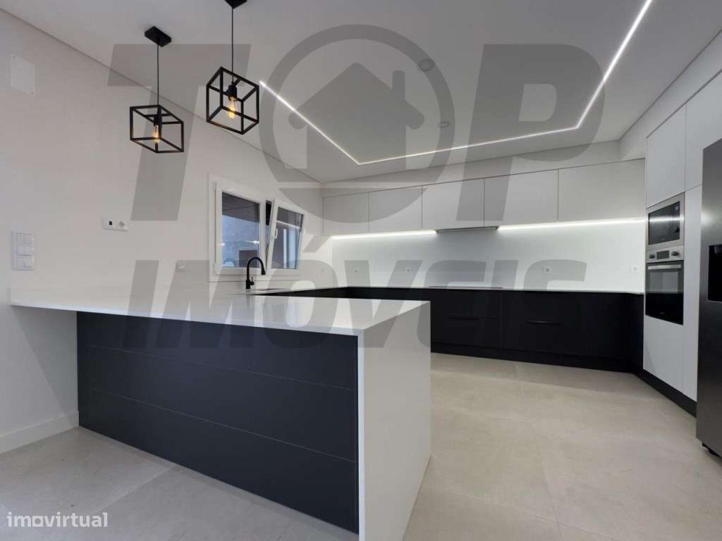Moradia V3 - Salvaterra de Magos - 385.000€ - Grande imagem: 2/6