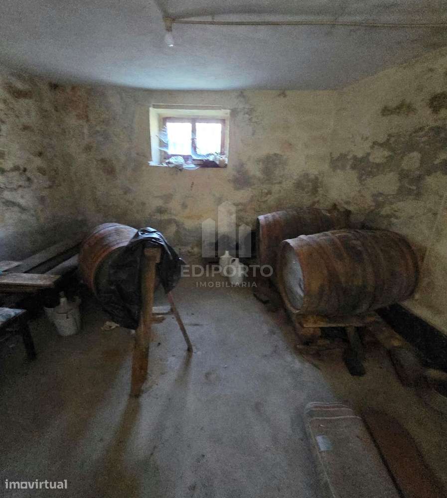 Para investidores 5 moradias -  oportunidade em Oliveira do Douro- Vil-7