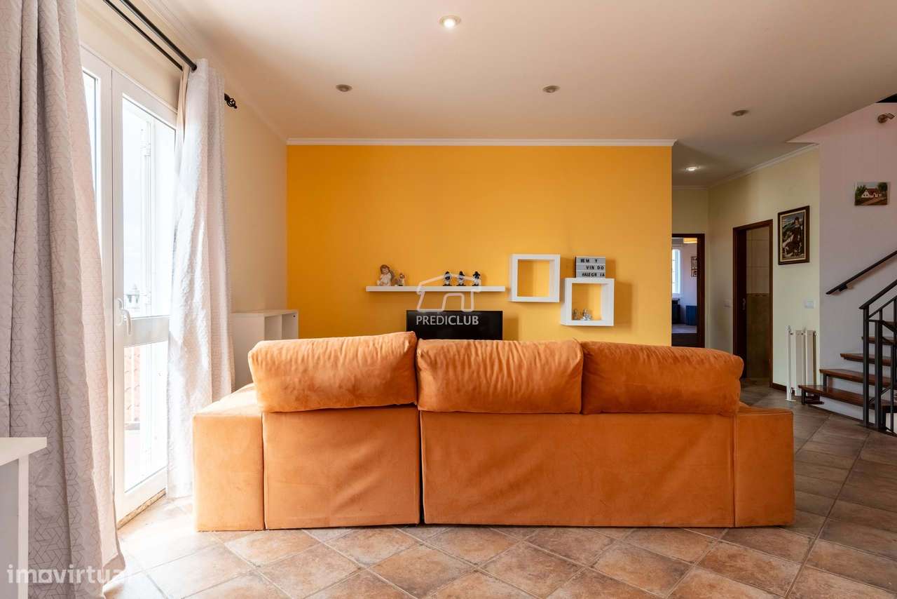 Moradia T2 + 1 - Santa Cruz-14