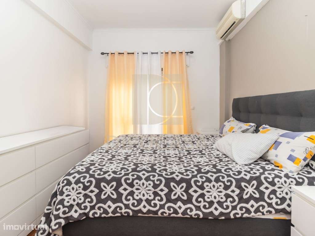 R260_Apartamento T3 Central no Feijó-26
