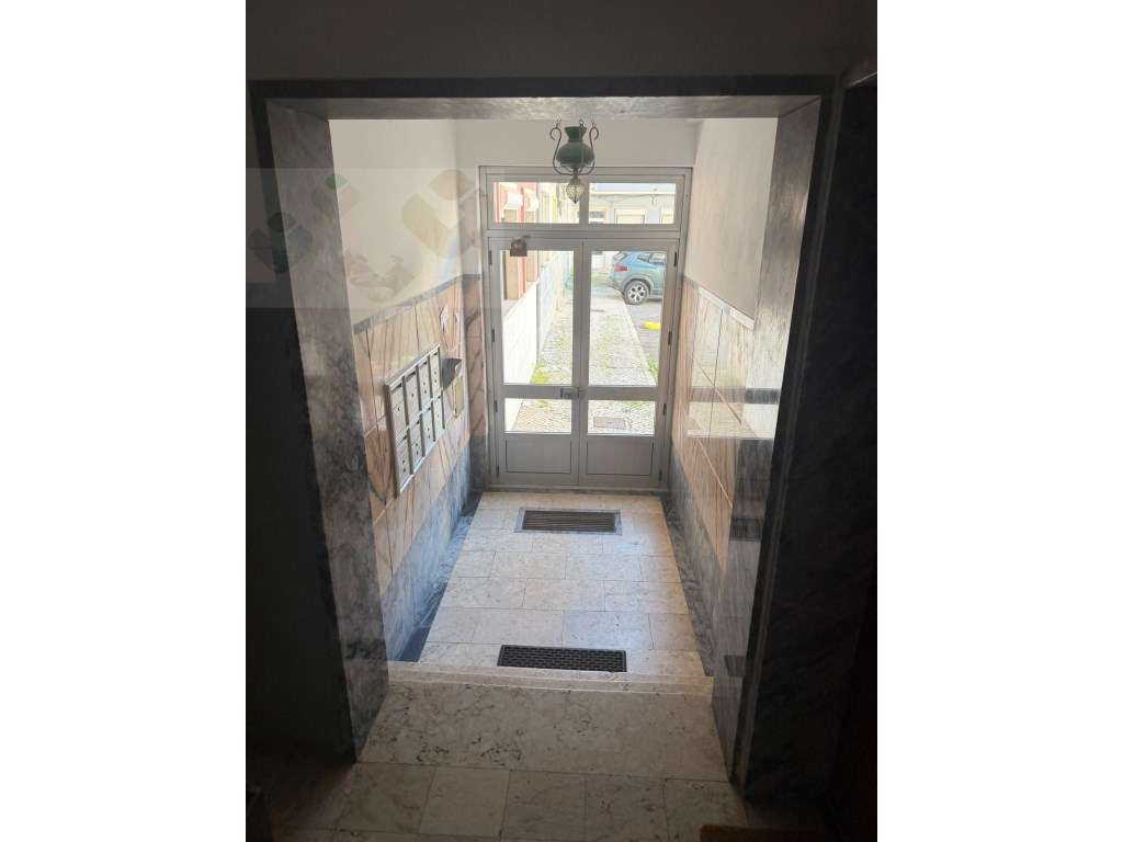 Apartamento T3 Venda Amadora-38