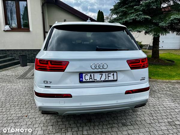 Audi Q7 3.0 TDI ultra Quattro Tiptronic - 6