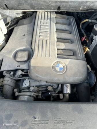 BMW X5 3.0 ano 2001 para Peças - 6