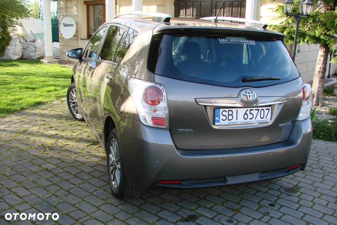 Toyota Verso 1.8 Premium EU6 - 5