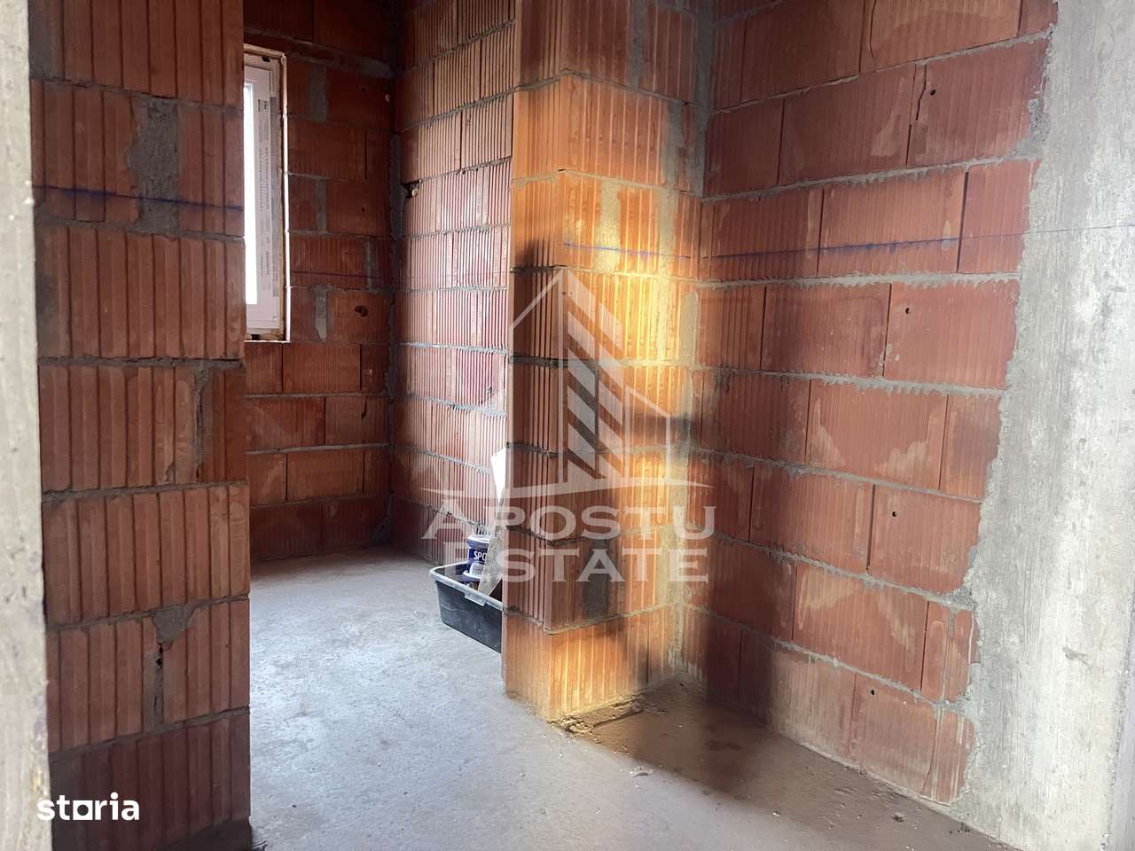 Casa individuala la rosu, teren 700mp, Giarmata - Imagine principală: 4/17