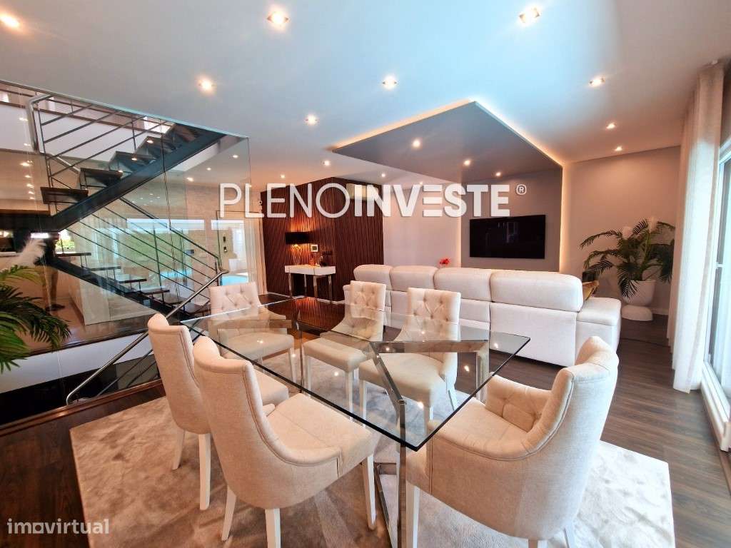 Moradia Isolada V3+2 com piscina na Quinta de Valadares-7