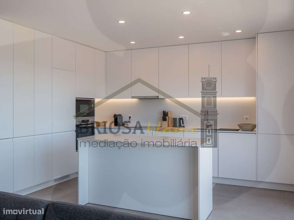 Apartamento T4, com vista mar, na Figueira da Foz-10