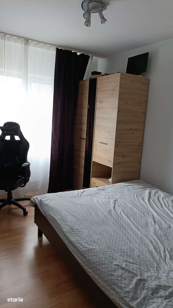 Apartament cu 3 camere /  Ostroveni / Etaj 2 /-5